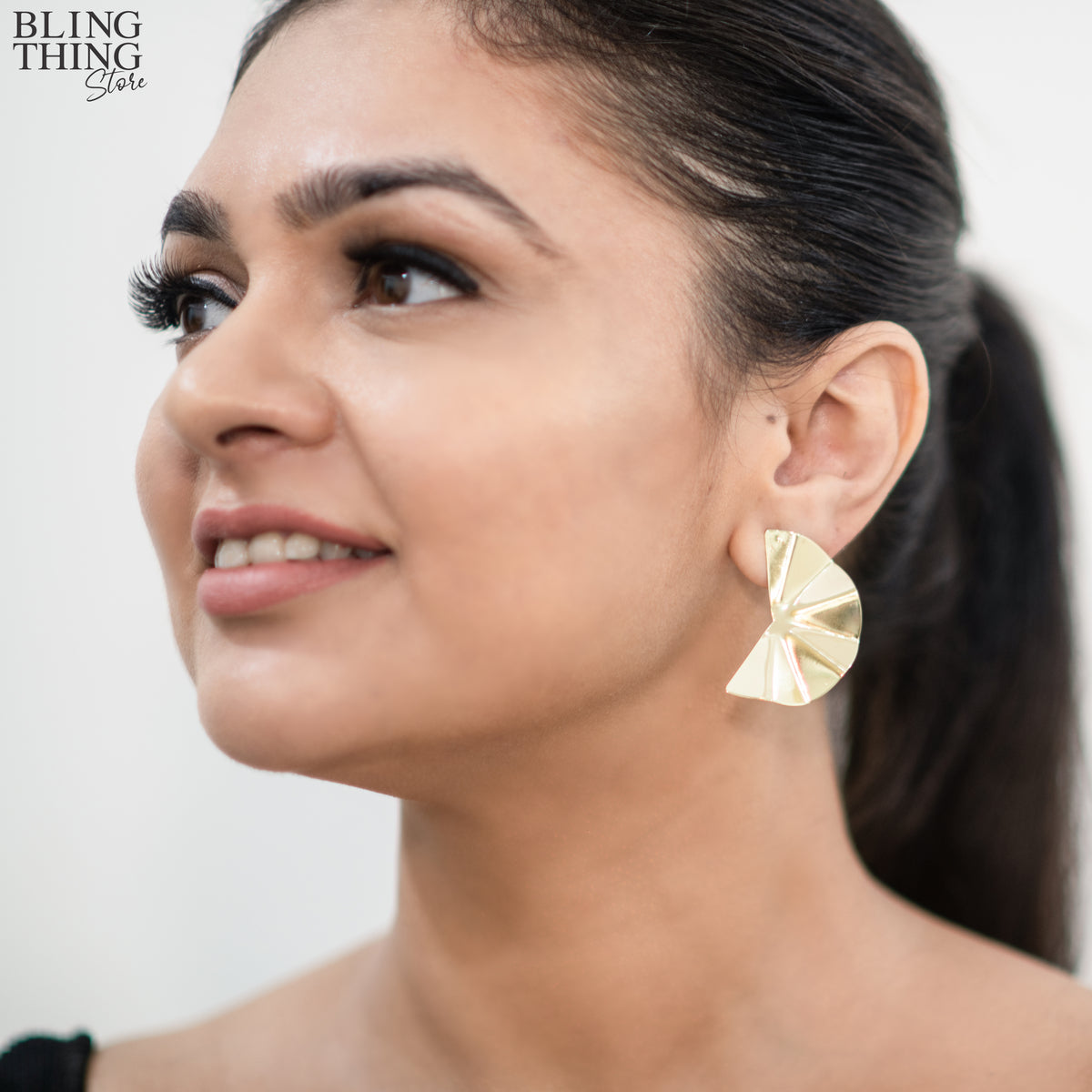 Chic Fanfare Earrings