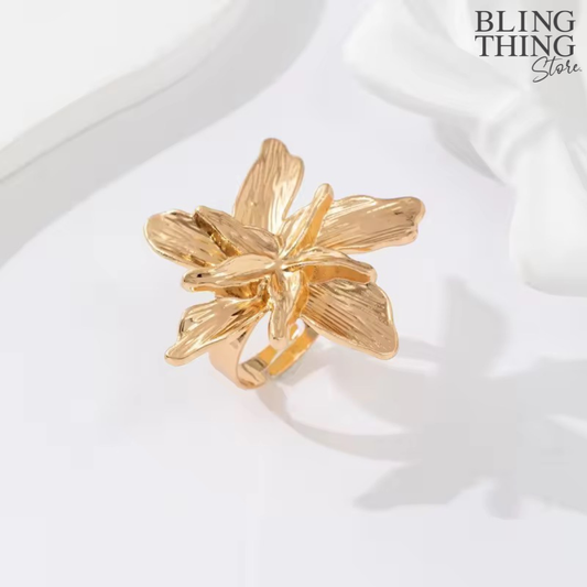 Magnolia Ring